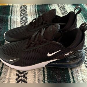 Nike Men’s Air Max 270
